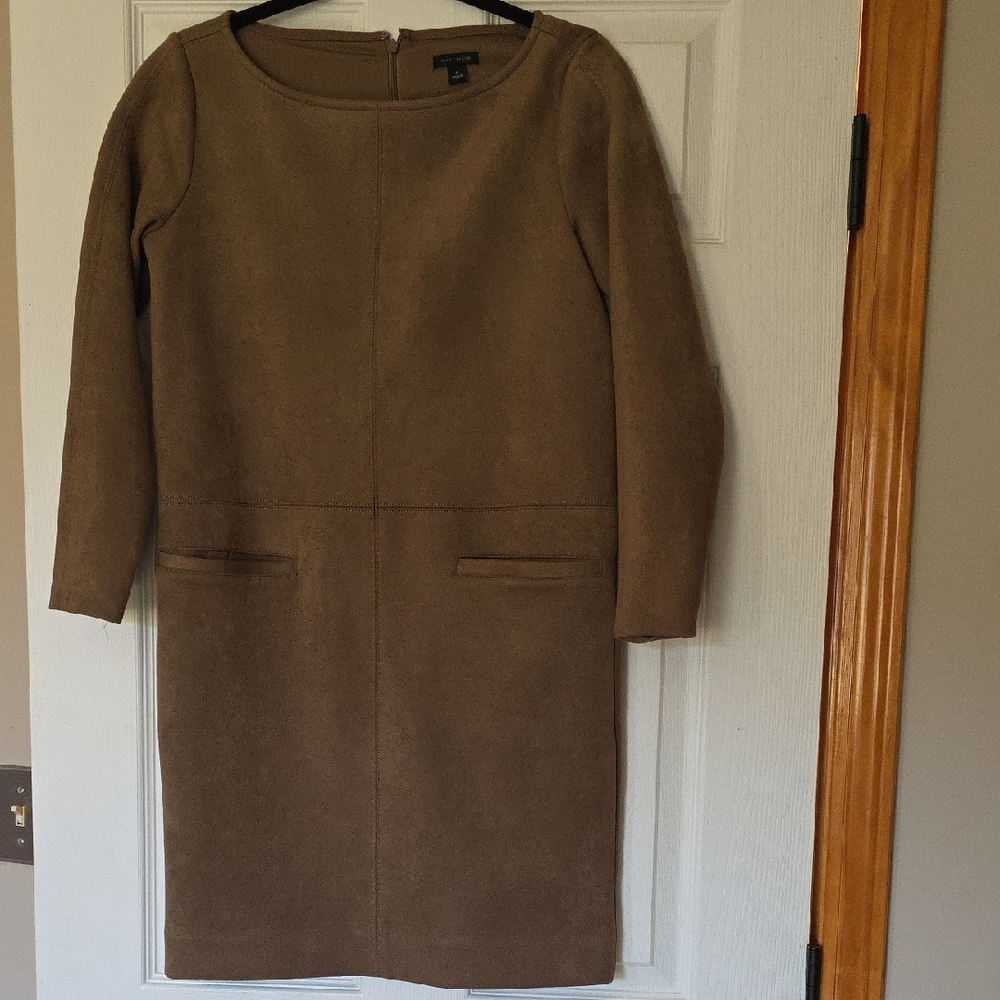 Ann Taylor Brown Long Sleeve Sheath Dress Scoop Neck